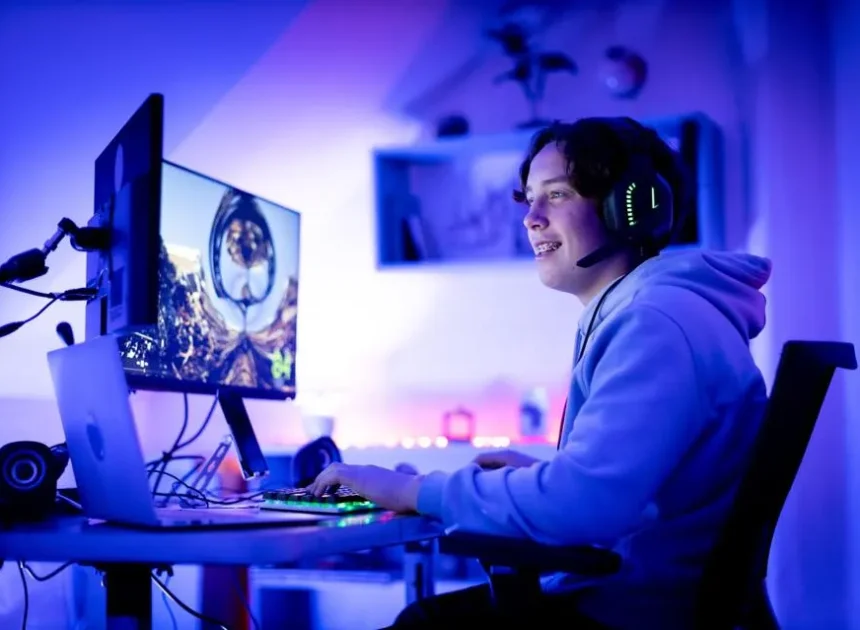 Understanding Core Functions of Fortnite Cheat Systems